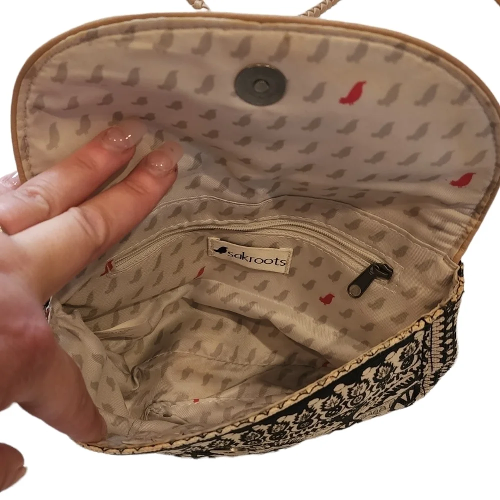 Sakroots crossbody purse‎